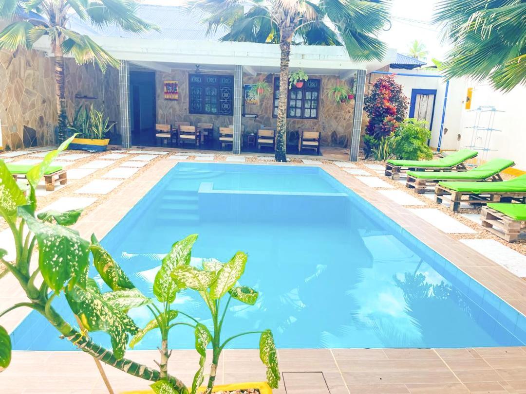 Ondo House *